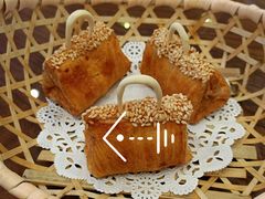 手提包榴莲酥-日日鲜自助餐厅(小公园店)