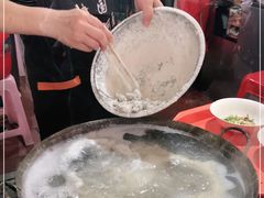 -建国蚵煎蚵面