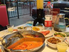 -彤德莱牛肉火锅(双港店)
