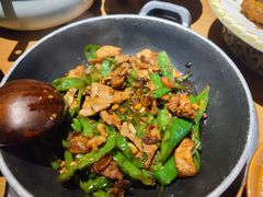 碾辣椒炒肉-吃饭皇帝大(合生汇店)