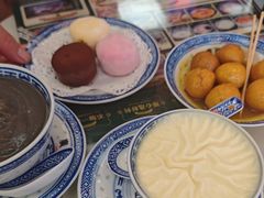 -广信牛奶甜品世家(台东店)