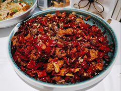 丘北红豆辣子鸡-沿途四季·云南菜(建外大街店)