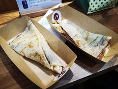 巧克力酱香蕉飞饼-西方小巷 Western Alley·欧洲街头小吃(时尚天河店)