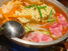 泡菜肥牛部队锅-春熙台韩国料理·章鱼肥牛(西丽店)