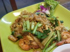 -Dang restaurant (patong phuket)