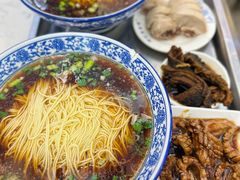 -伟记奥面馆(养育巷店)
