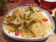 -山城外·非遗酸菜鱼(蜀都万达店)