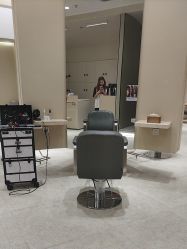 -Mentor Hair Salon