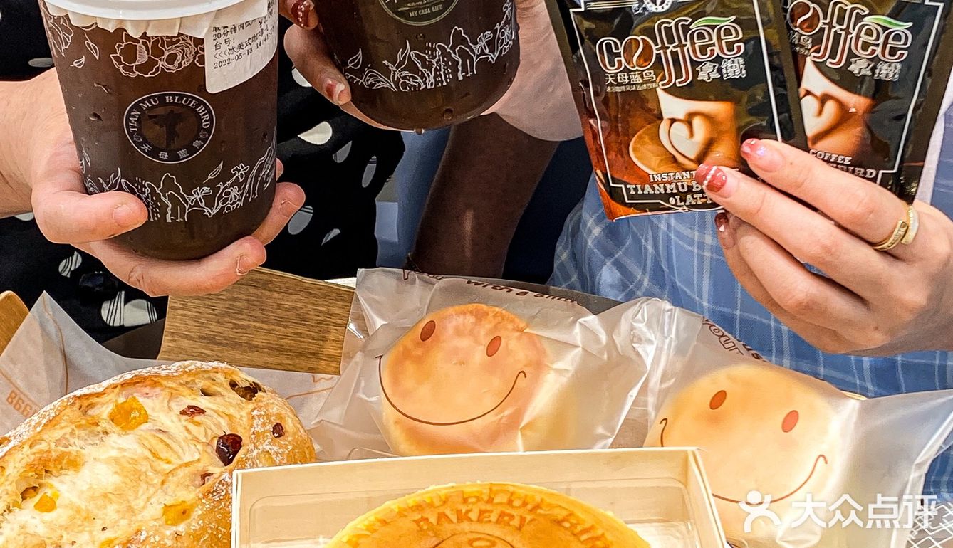 🖤东莞探店｜在科技感爆棚的“太空舱”买面包咯