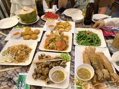 -两兄弟Song Pee Nong(2号店)