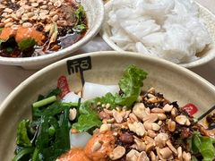 -余庆小吃(小吃一条街店)