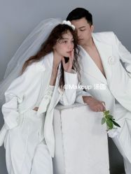 -唯一旅拍·颂当代影像艺术中心(上城店)