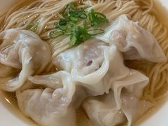 虾仁抄手汤面-鼎泰丰(lonsdale street)