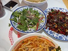 -青年路烩面馆(绿地世纪城店)