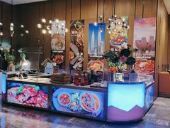 -飨食汇全日制餐厅·昆山皇冠假日酒店(九方店)