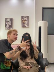 -V8潮牌·接发烫染连锁