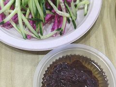 -黑八私房老北京炸酱面