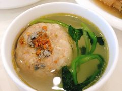 蟹粉狮子头-怡园饭店-餐厅(四望亭店)