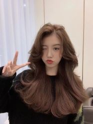 -BULB STUDIO 巴柏明星发型工作室