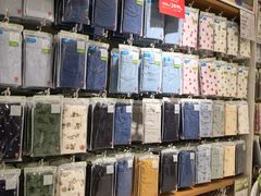 -优衣库(上海正大广场店)