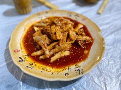 -茂县小辣椒川菜馆-羌家铜锅土火锅