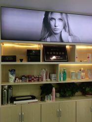 -Coo Hair salon