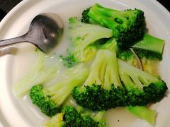 鸡枞菌烩西兰花-赠李白·如诗的川味(余杭万达广场店)