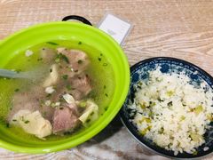 蹄膀汤-秦记面馆(襄阳南路店)