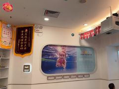 -龙格亲子游泳·水育早教运动中心(绿宝中心)