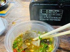 -江湖亮亮蒸虾大排档烤全羊清真(武汉总店)