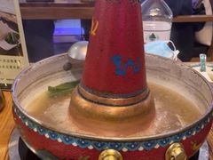 -毛辣果·贵州红酸汤牛肉火锅(西单店)
