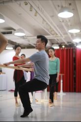 -柏姿舞蹈工作室