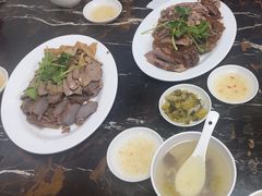 -乌文新澄海卤鹅店