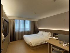 -全季酒店(上海徐家汇肇嘉浜路店)