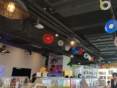 -浣熊唱片店(上海影城店)