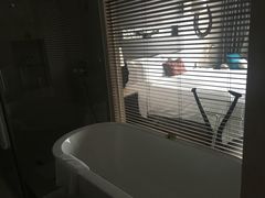 -青岛海尔洲际酒店