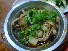 -雷祖芳老妈蹄花店