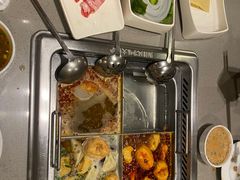 -海底捞火锅(宝龙广场夜宵主题店)