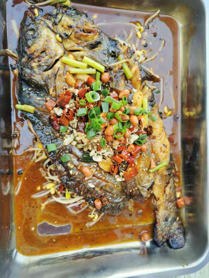 江小鱼 (逍遥二路店)-"先吃的他家烤鱼再吃的水煮肉片都是巨巨巨.