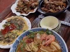 -亚忠小吃店(曾厝垵店)