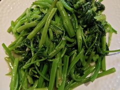 -五谷丰登农家院·地道胶东菜·海鲜烧烤(威海店)