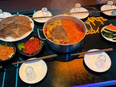-唯爱KTV聚会餐厅(仙林东城汇店)