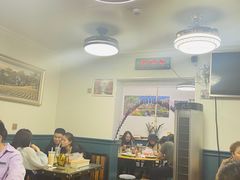 大堂-艾力江和田馕坑烤肉店