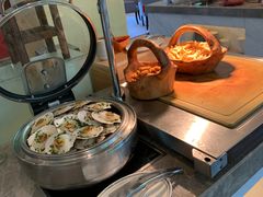 -鲤鱼洲酒店港鲤咖啡厅