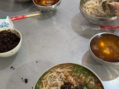 -正宗杨记普洱酸醋米线(总店)
