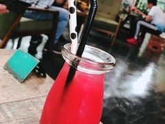 -Chom Cafe and Restaurant