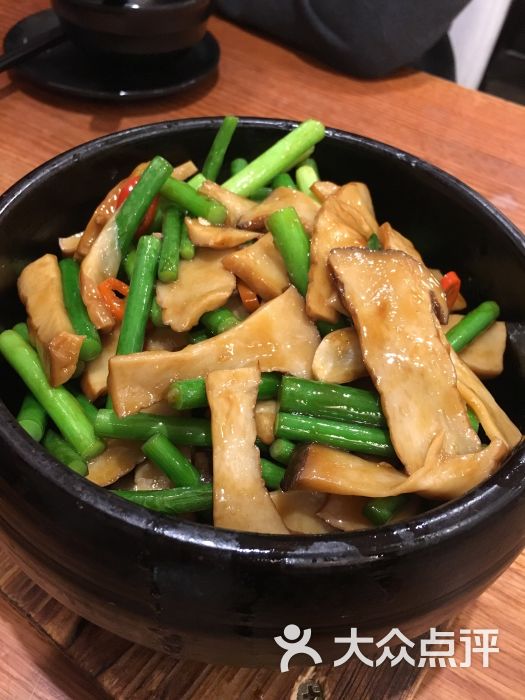 石锅川味杏鲍菇