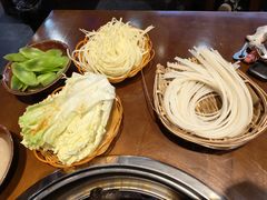 -黔有有贵州酸汤夺夺粉火锅(五味十字店)