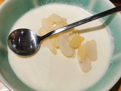 杏仁豆腐-南小蟹手工點心(三里屯店)