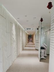 -碧莲盛·脱发养发中心
